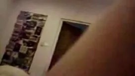 Sacerdote exorciza sua boceta asiática