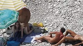 Negros DAP ela então regá-la com cum!