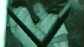 Bichano agradável da irmã fodida, cummed em sua boca