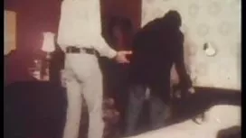 Latina bonito brutalmente fodido por pau grande e gordo