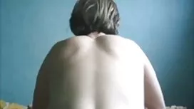 Primeira vez anal para pequena namorada real titted