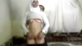 Cadela tcheca magrinha fodida na fundição