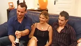 19 anos de idade amador espanhol babe Obtém primeiro anal