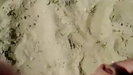 Aluna Darce Lee pregada pelo enorme galo do colega