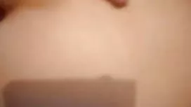 Venida facial para tetona infiel cogida por masajista