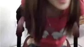 Grande natural cavalinho asiática jovem grávida takes em dela apertada cu