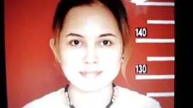 Nickey acorda seu professor e fica galo