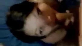 garota tcheca com tesão recebe massagem orgasmo